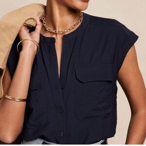 NWT Banana Republic Navy Cap Sleeve Top Size XS